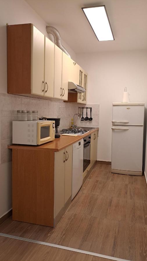 Greenline Pula Apartment Eksteriør bilde