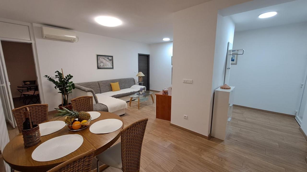 Greenline Pula Apartment Eksteriør bilde